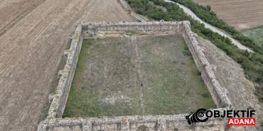 Karaisali039da-IV-Murat039in-Izleri-Kesrik-Han.jpg