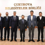 Yarbasi-Belediye-Baskani-Aksoy-Adanada-Toplantiya-Katildi.jpg