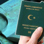 almanyada-sasirtan-yesil-pasaport-karari-havalimanindan-geri-cevrildi-5z3a.jpg