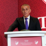 arda-turani-ikna-edemeyen-tff-eski-milli-takim-teknik-direktorunu-goreve-getiriyor-7qml.jpg
