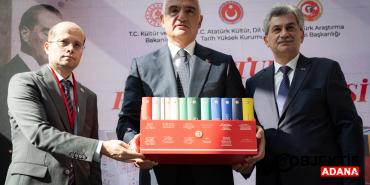 ataturkun-eseri-nutuk-8-dilde-dunyaya-ulasacak-baxf.jpg