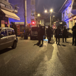 bursada-oglunun-rehin-aldigi-anneyi-polis-kurtardi-vitz.jpg