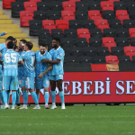 erzurumspor-gaziantep-fkyi-deplasmanda-3-golle-devirdi-2juu.jpg
