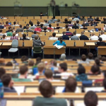 eylulde-en-cok-universite-egitimi-pahalandi-0a0d.jpg