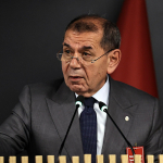 galatasarayda-dursun-ozbek-baskanligindaki-yonetim-kurulu-ibra-edildi-k0pg.jpg