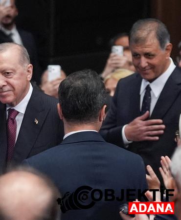 izmirde-tarihte-bir-ilk-cemil-tugay-ak-partiye-katildi-4mp9.jpg