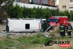 konyada-servis-minibusu-ile-otomobil-carpisti-cok-sayida-yarali-var-oi7t.jpg