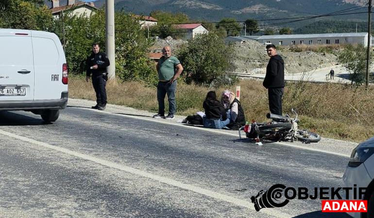 kutahyada-korkunc-trafik-kazasi-1-olu-2-yarali-umoh.jpg