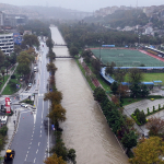 luks-projeler-de-var-istanbulda-dere-adli-semtleri-sel-vurdu-gzbf.jpg