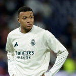 mbappe-mao-zedonga-soyledikleri-icin-cinden-ozur-diledi-zyc7.jpg