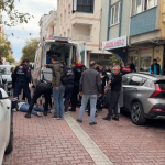 yol-verme-tartismasi-kanli-bitti-evine-kadar-takip-edip-bicakladilar-ysrd.jpg