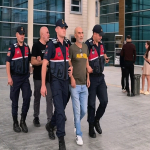 yonetmen-ezel-akay-ve-tutuklu-kardesinin-uyusturucu-testleri-pozitif-cikti-rsc3.jpg